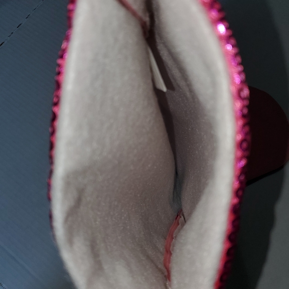 Shimmer & Shine Christmas Stocking - Picture 5 of 5